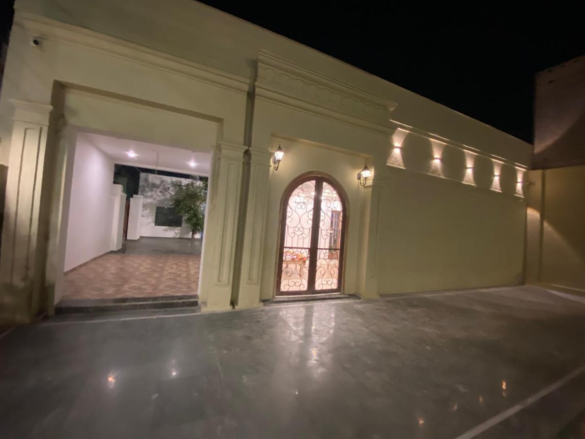 Solitaire Gardens Near Airport Lucknow Exterior foto
